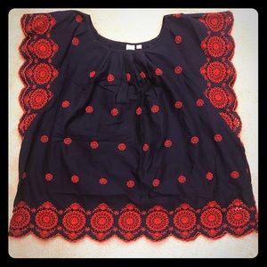 GAP Scalloped Eyelet Top